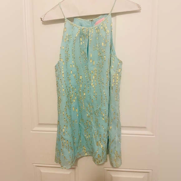 Lilly Pulitzer Tops - Lilly Pulitzer top- size medium